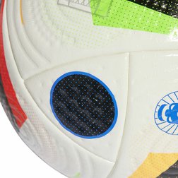 IQ3682-Fotbalovy-mic-Adidas-Fussballliebe-Euro24-Pro-bily-velikost-5-Sportovni-eshop-cz4.jpg