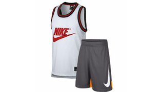 Basketbalové oblečení